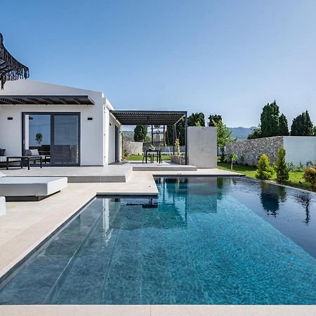 Campo Premium Stay Private Pool Villas Кос Екстериор снимка