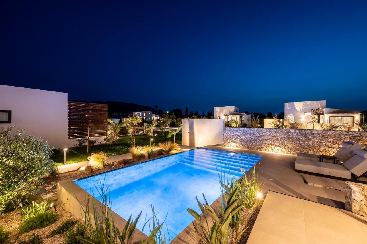 Campo Premium Stay Private Pool Villas Кос Екстериор снимка